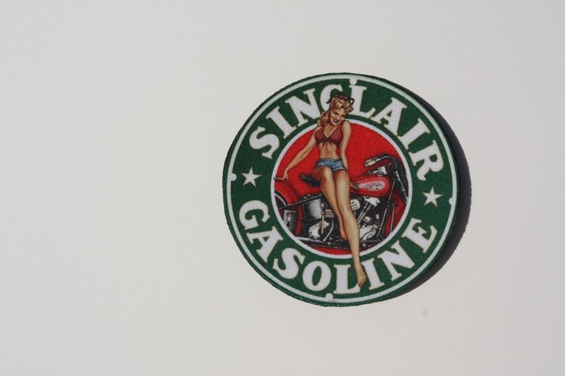 SINCLAIR GASOLINE ØL Brikke